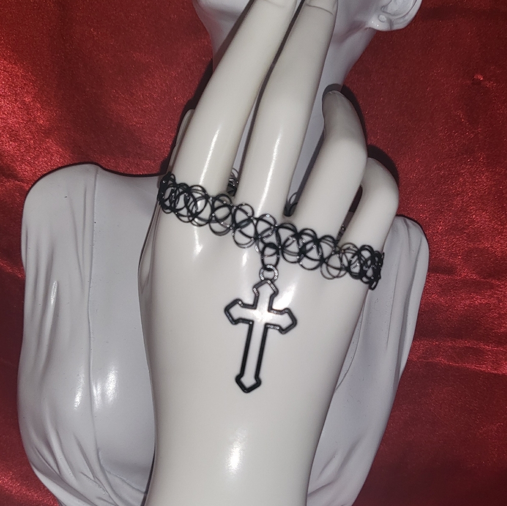 Cross Charm bracelet, tattoo style 90s brave